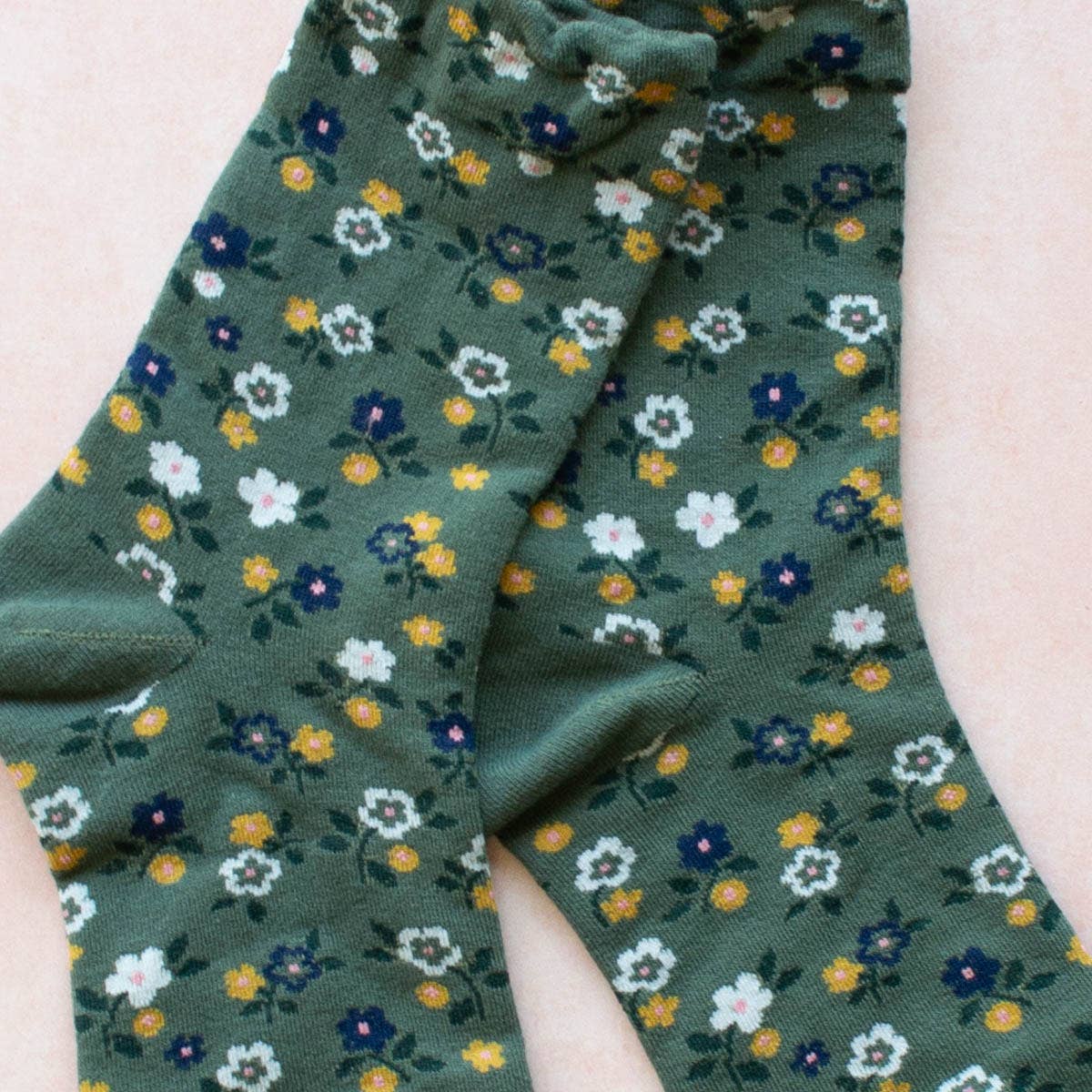 Field of Blooms Crew Socks | Green