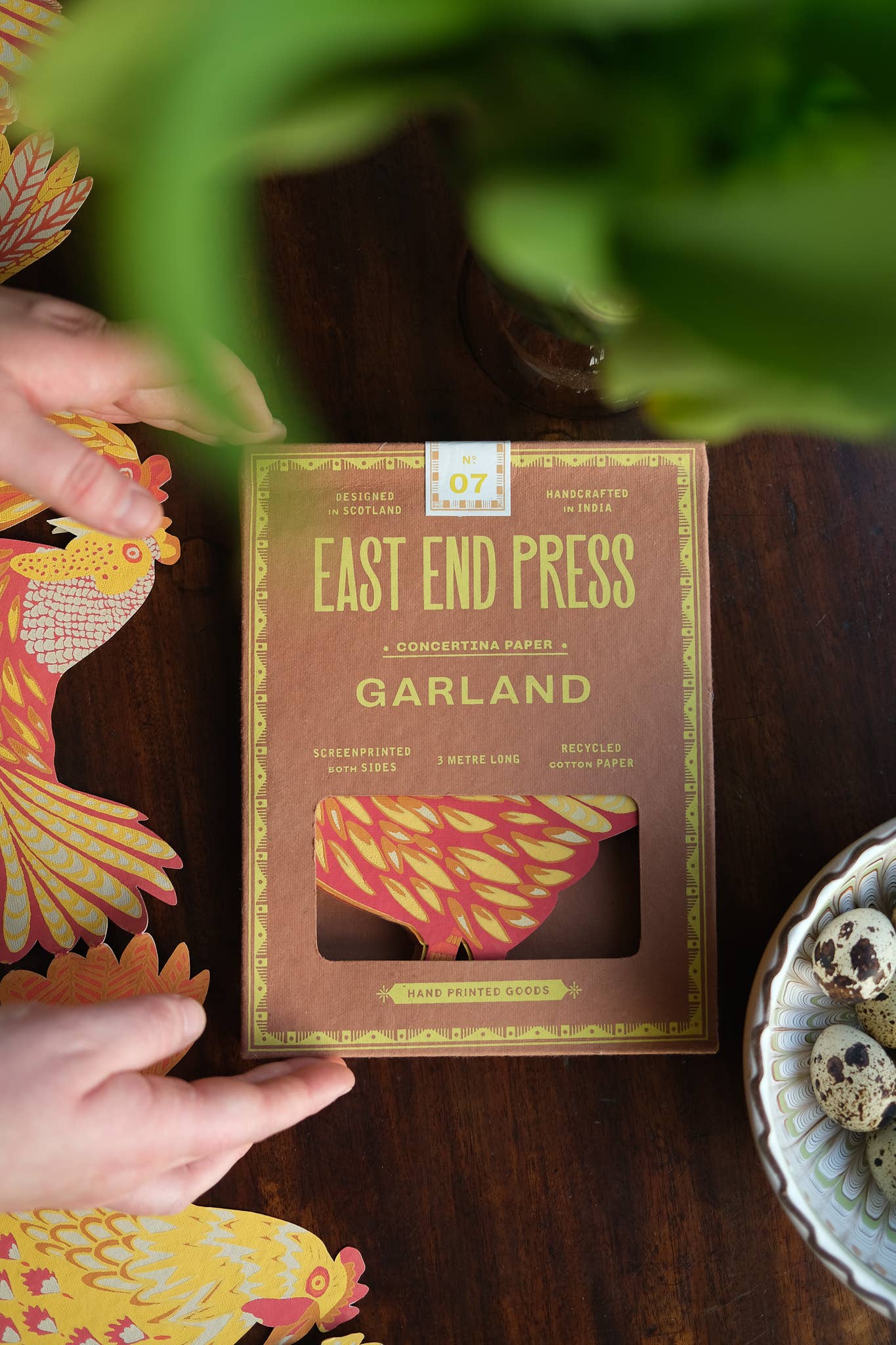 Chickens Concertina Garland