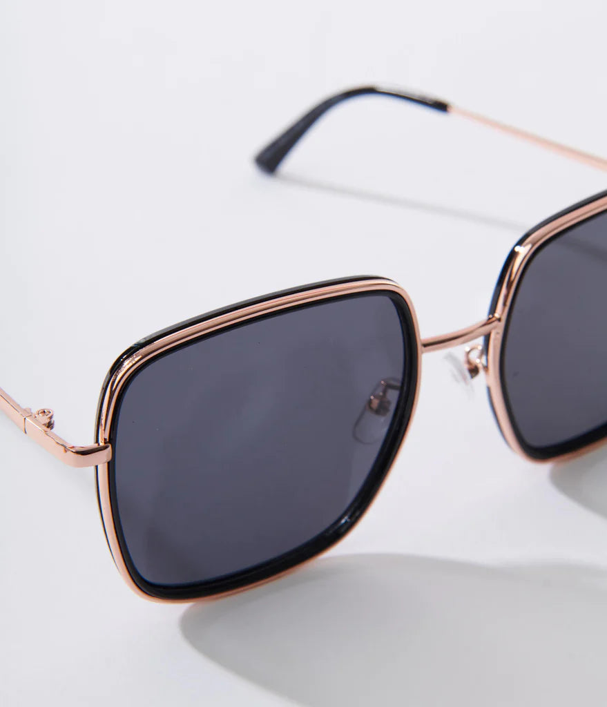 Bardot Sunnies | Black