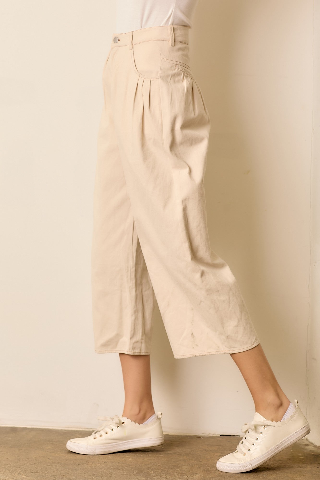 Wide Leg Pleated Denim | Sand
