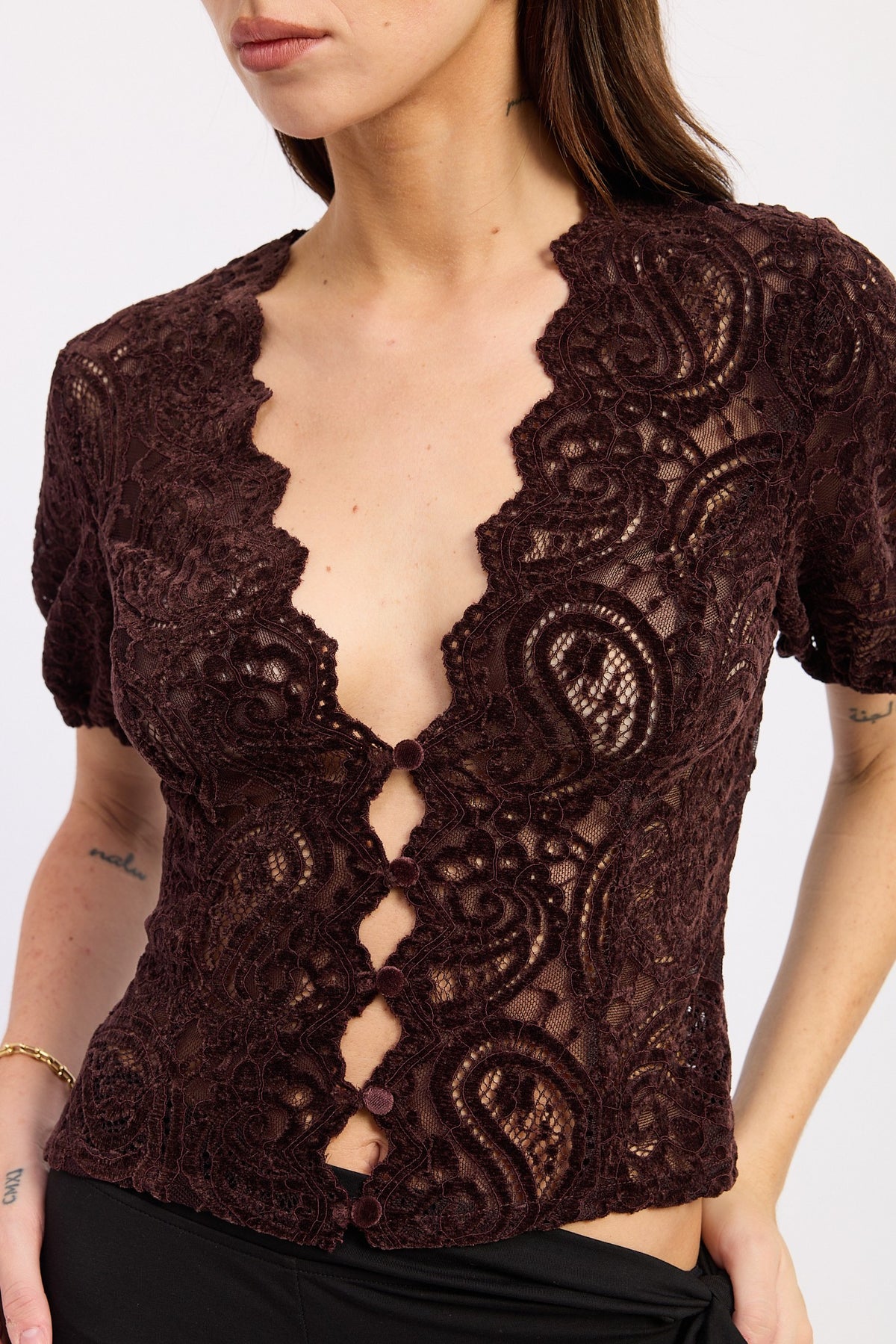 Velvet Lace Paisley Top | Wine