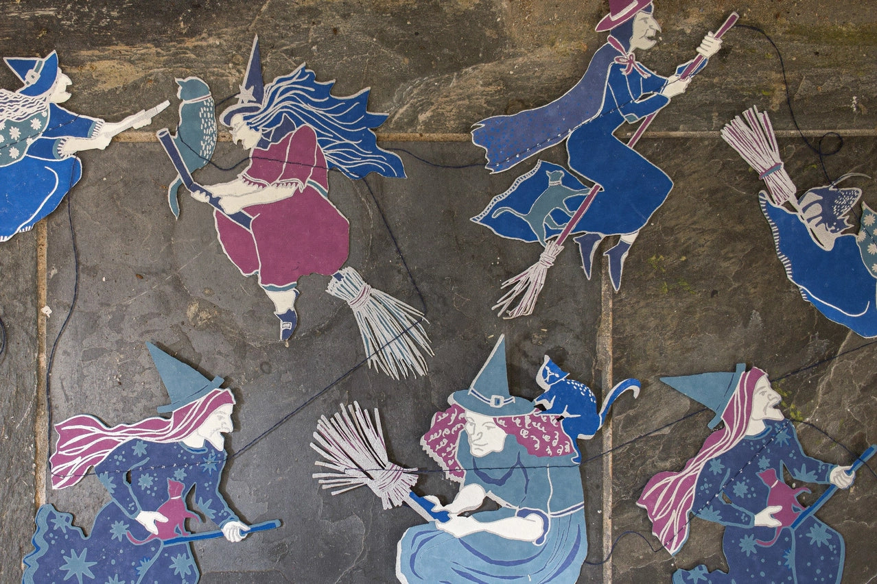 Witches & Cats Garland