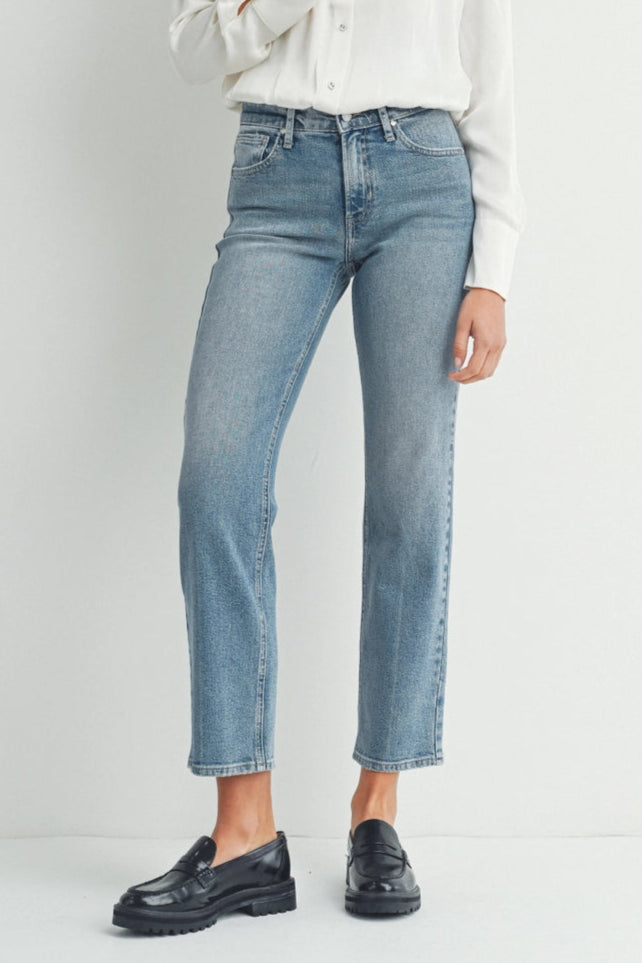 Clean Break Straight Denim | Medium Wash