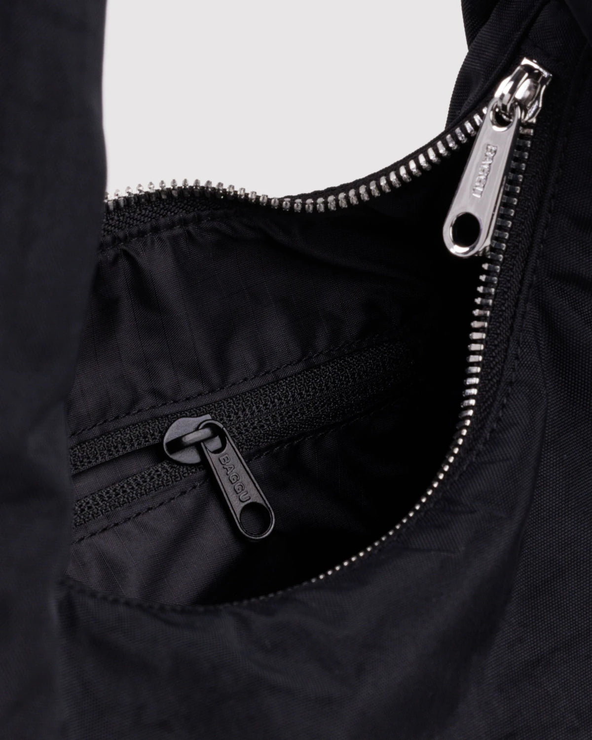 Small Meringue Bag | Black