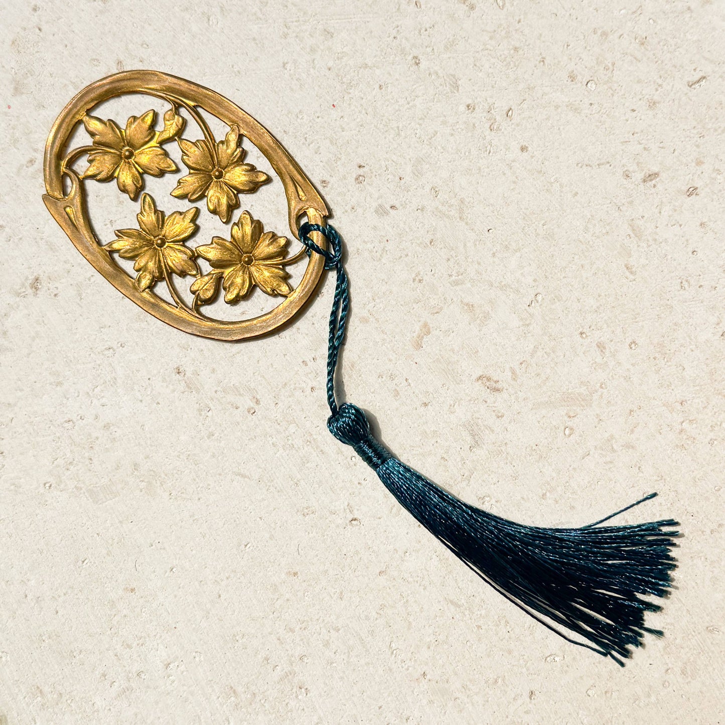 Nouveau Blooms bookmark