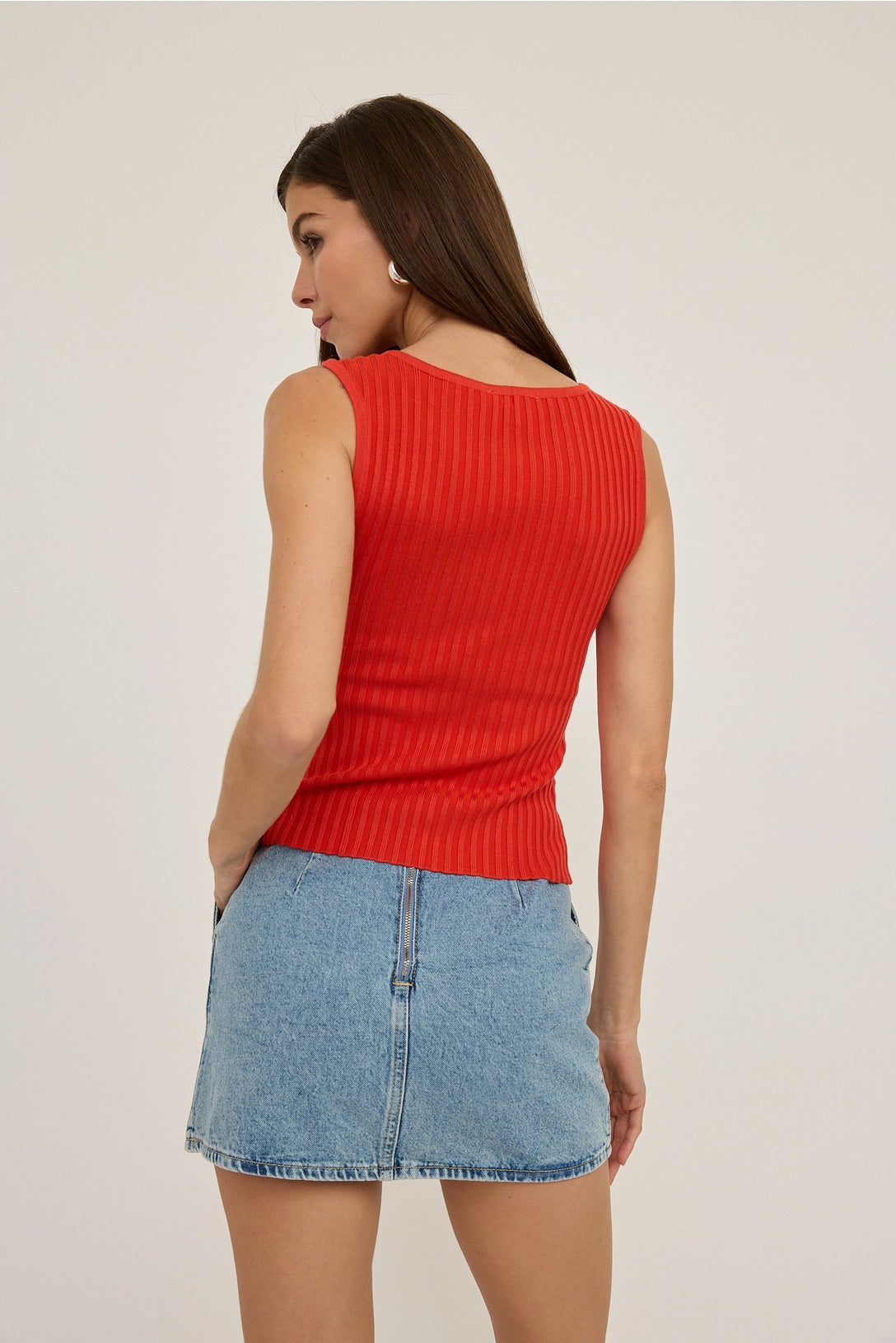 Play Nice Button Front Top