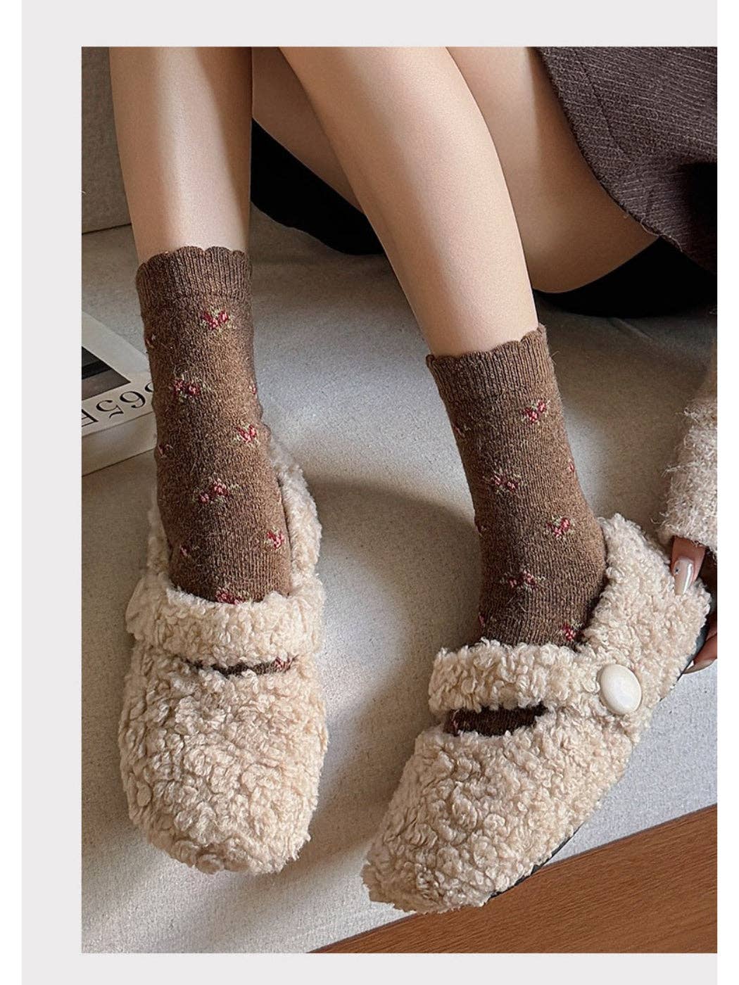 Tiny Ditsy Floral Winter Socks | Coffee