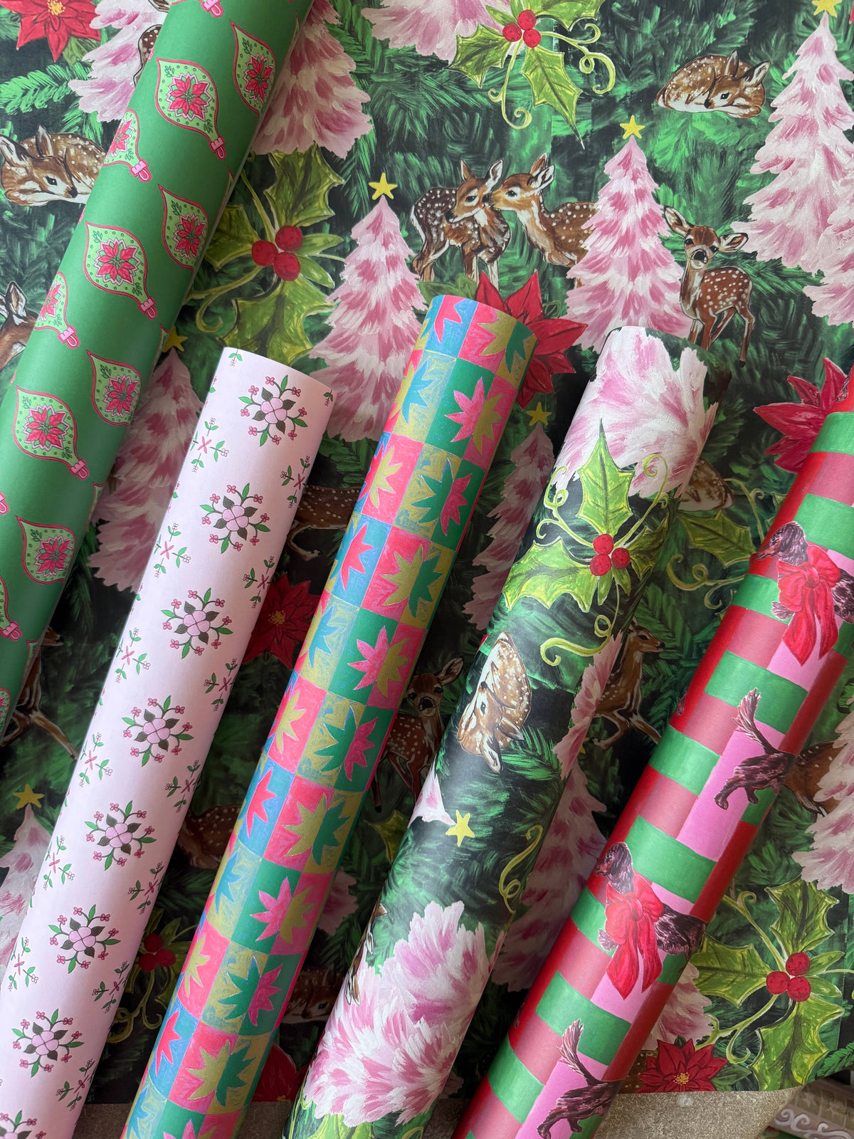 Doxie Holiday Wrapping Paper | Roll of 3 Sheets