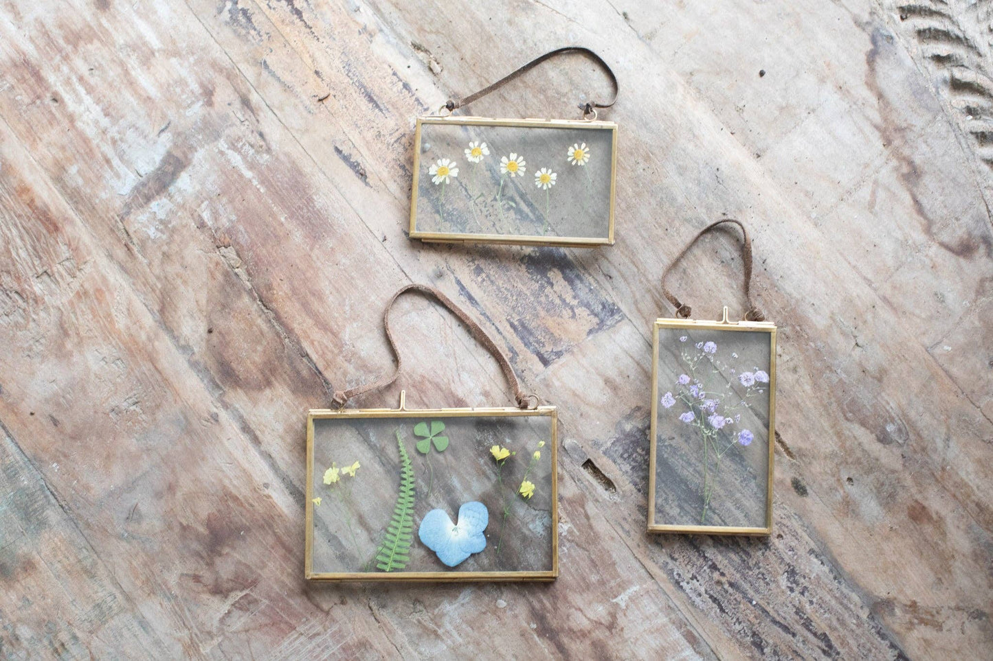 Hanging Frame | 3” x 5"