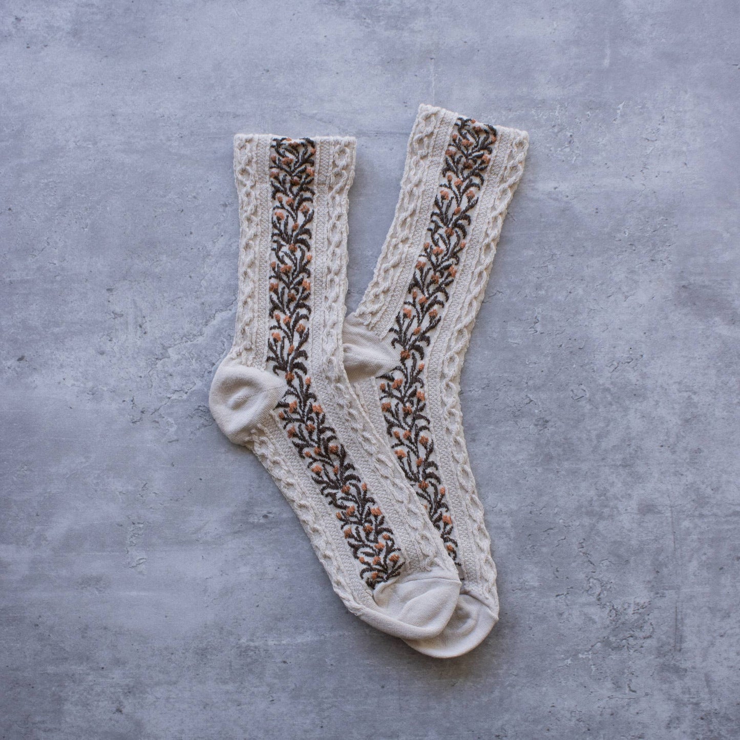 Vintage Vines Crew Socks | Oatmeal