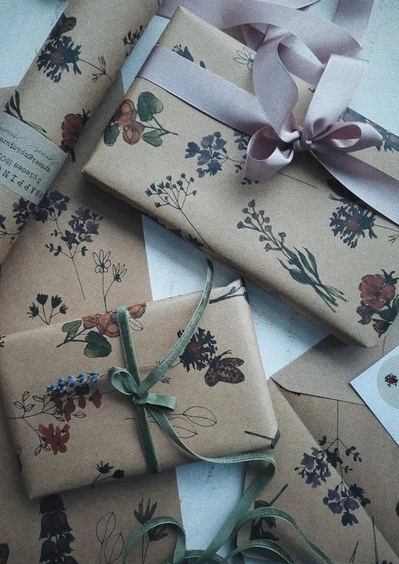 Meadow Flowers Roll Wrap