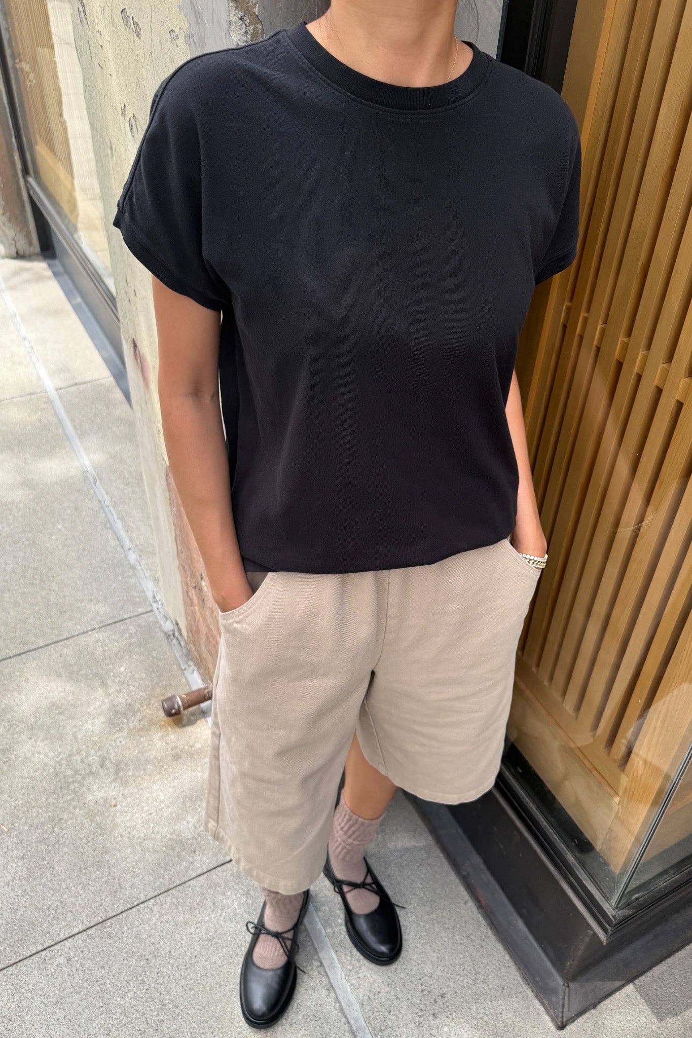 The Ease Tee | True Black