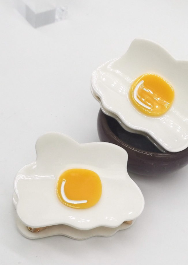 Sunny Side Egg Hair Claw