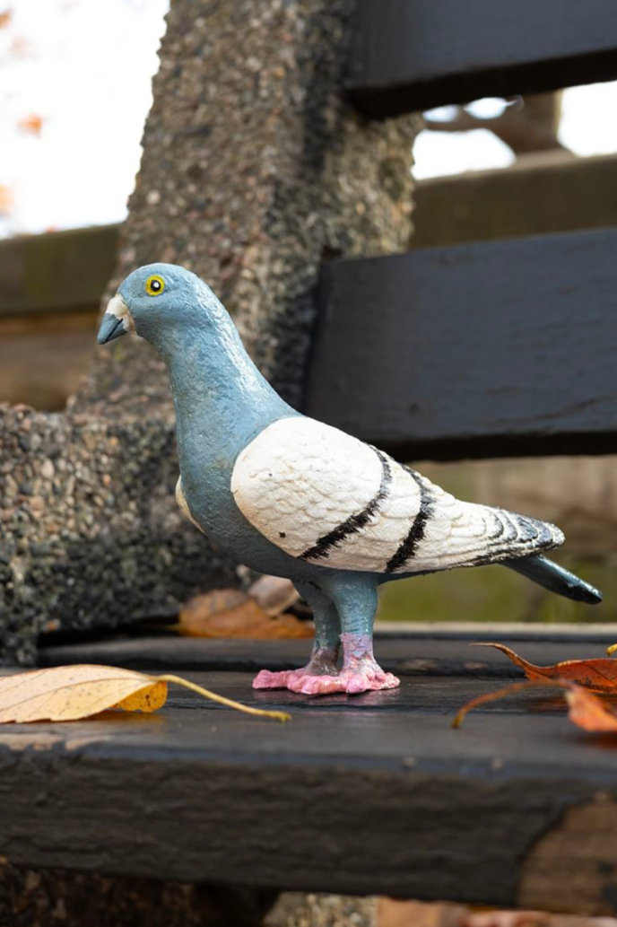 Midge the Pidge