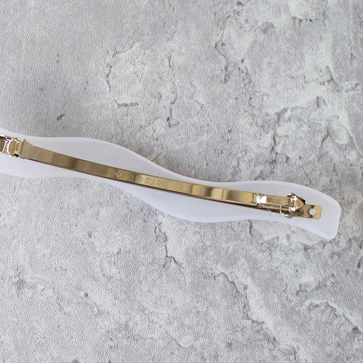 Wavy Baby Barrette | Marble Ivory