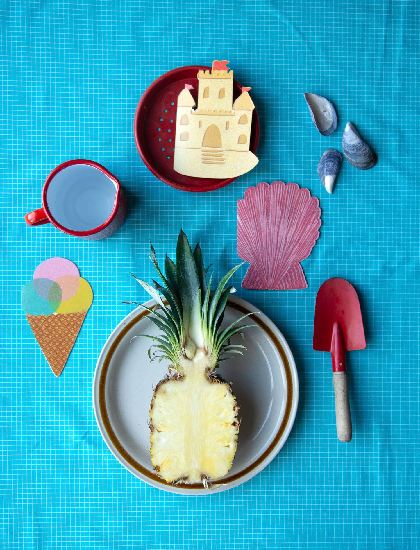 Sandcastle Die Cut Card