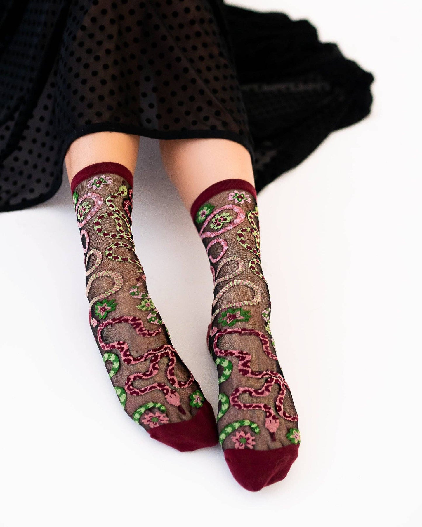 Serpentine Floral Sheer Socks