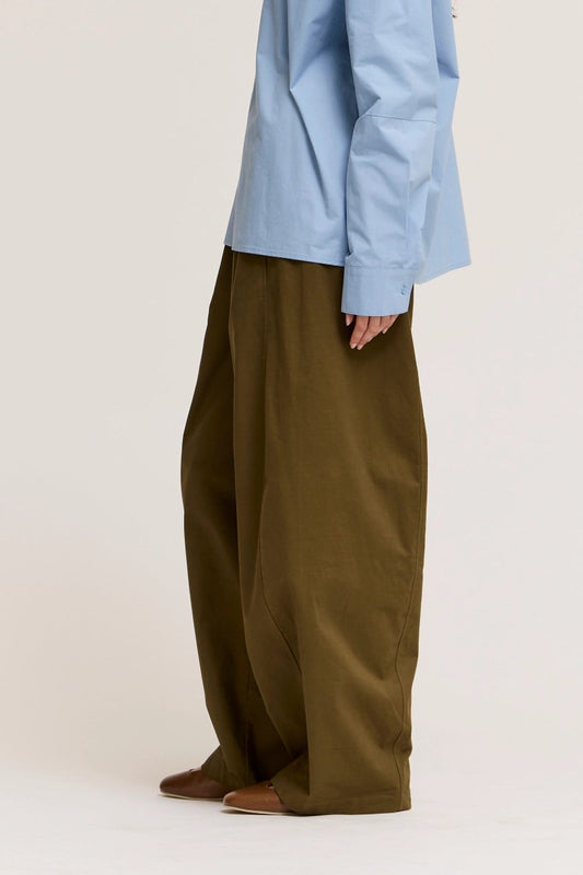 Wayward Barrel Trousers | Olive