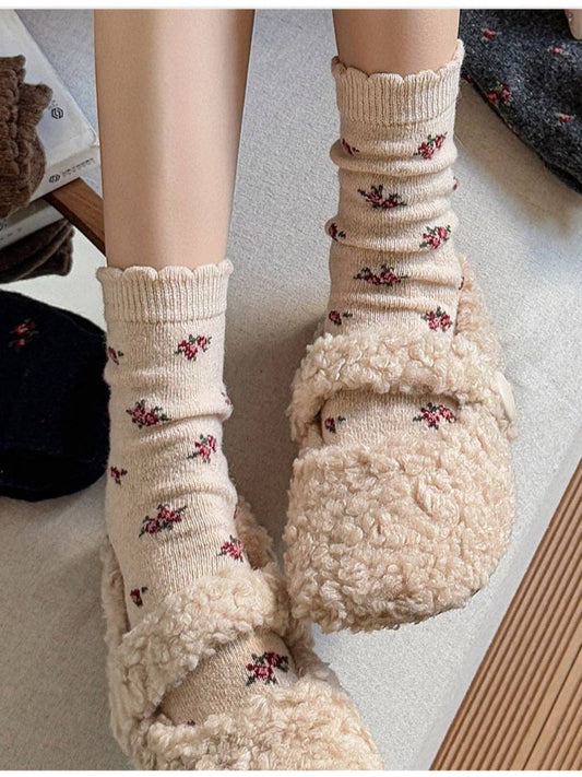 Tiny Ditsy Floral Winter Socks | Beige