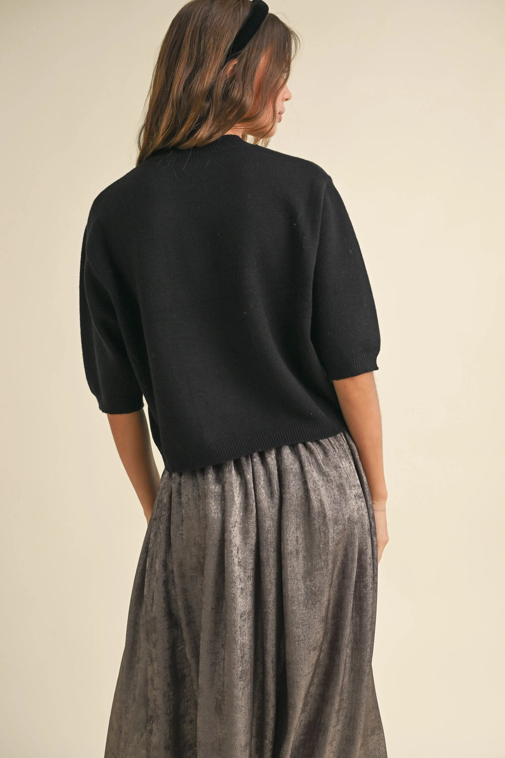 Short Sleeve Sweater Top | Black