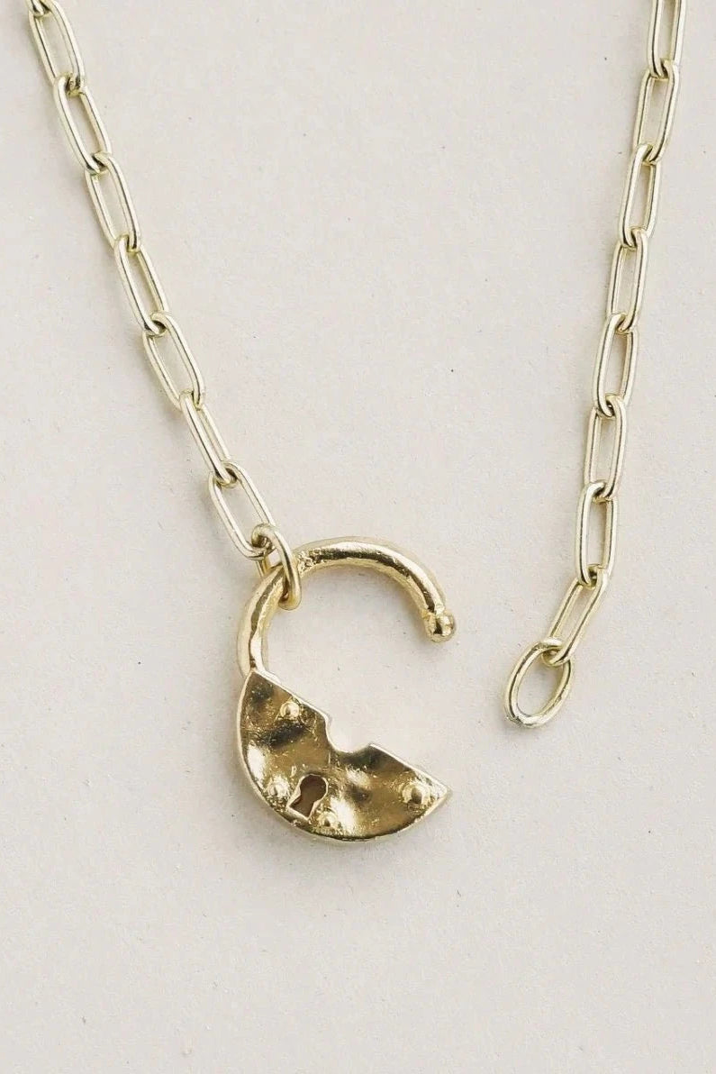 Gembok Pendant | Half