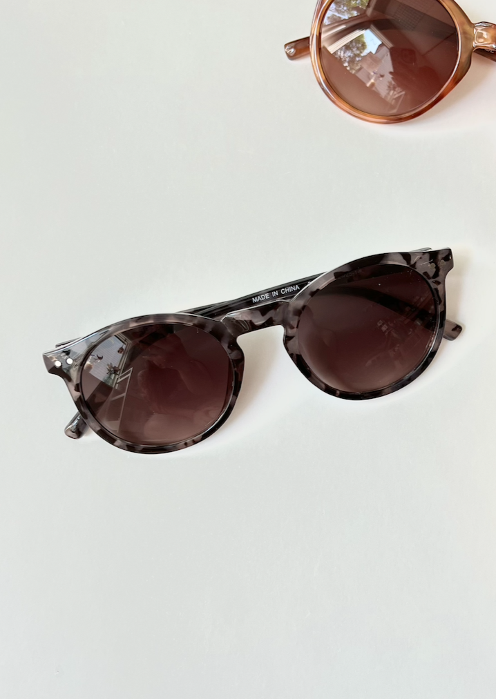 Quinn Sunnies | Grey Tortoise