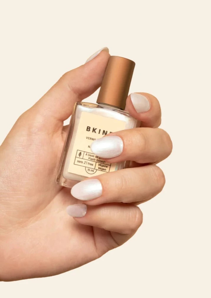 Perle Nail Polish