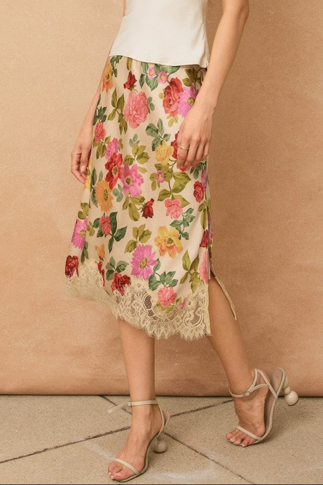 Lace Hem Floral Skirt