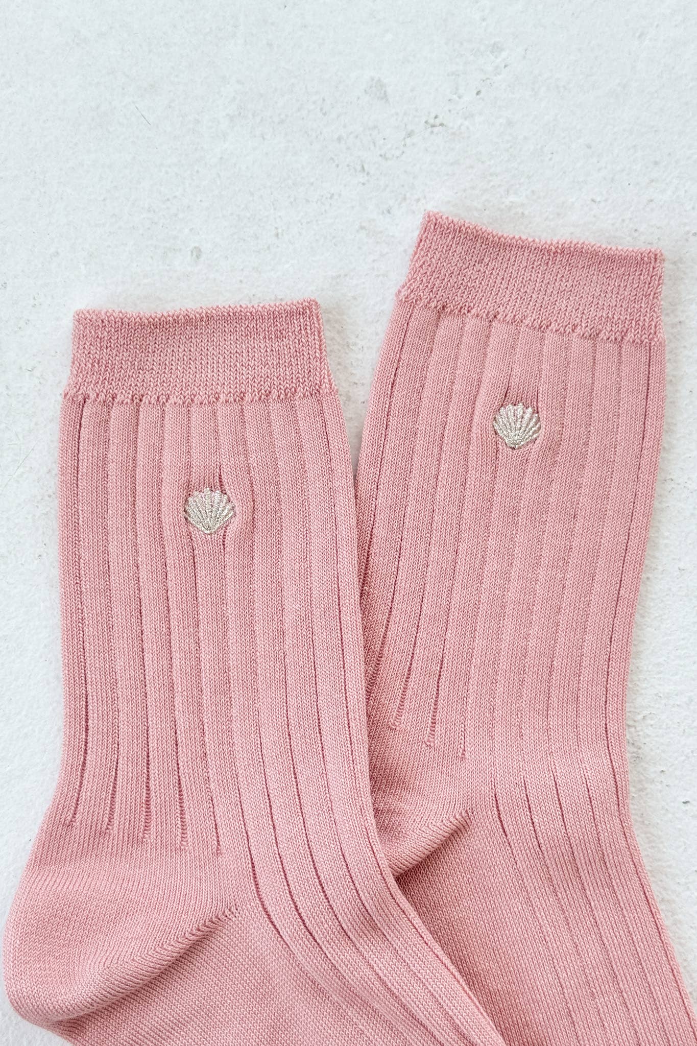 Embroidered Her Socks | Pink + Silver Seashell