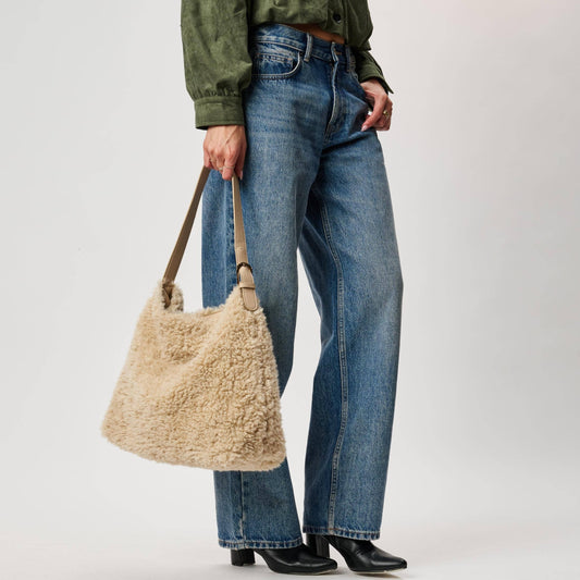 Neve Sherpa Tote | Cream