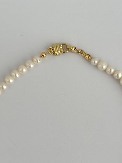 Perla Heart Necklace