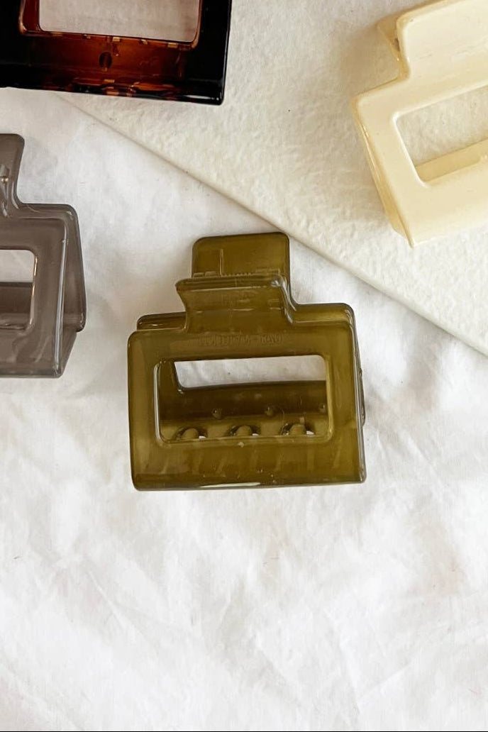 Jelly Boxy Hair Claw | Olive Jelly
