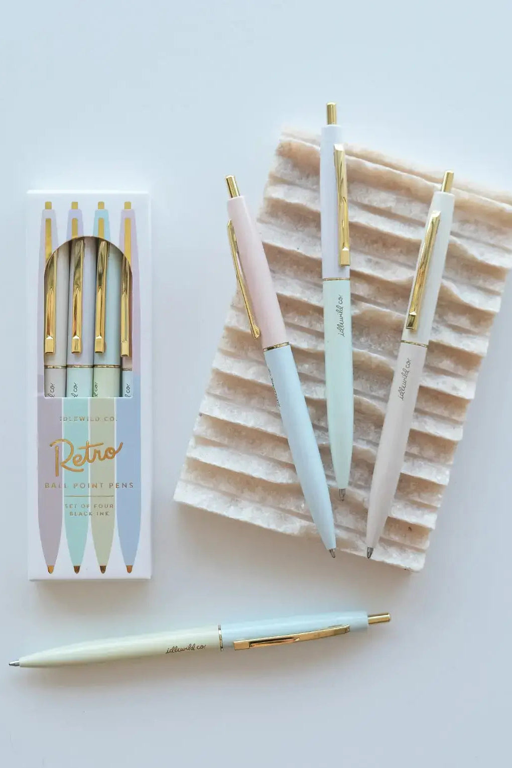 Pastel Rainbow Retro Pen Set