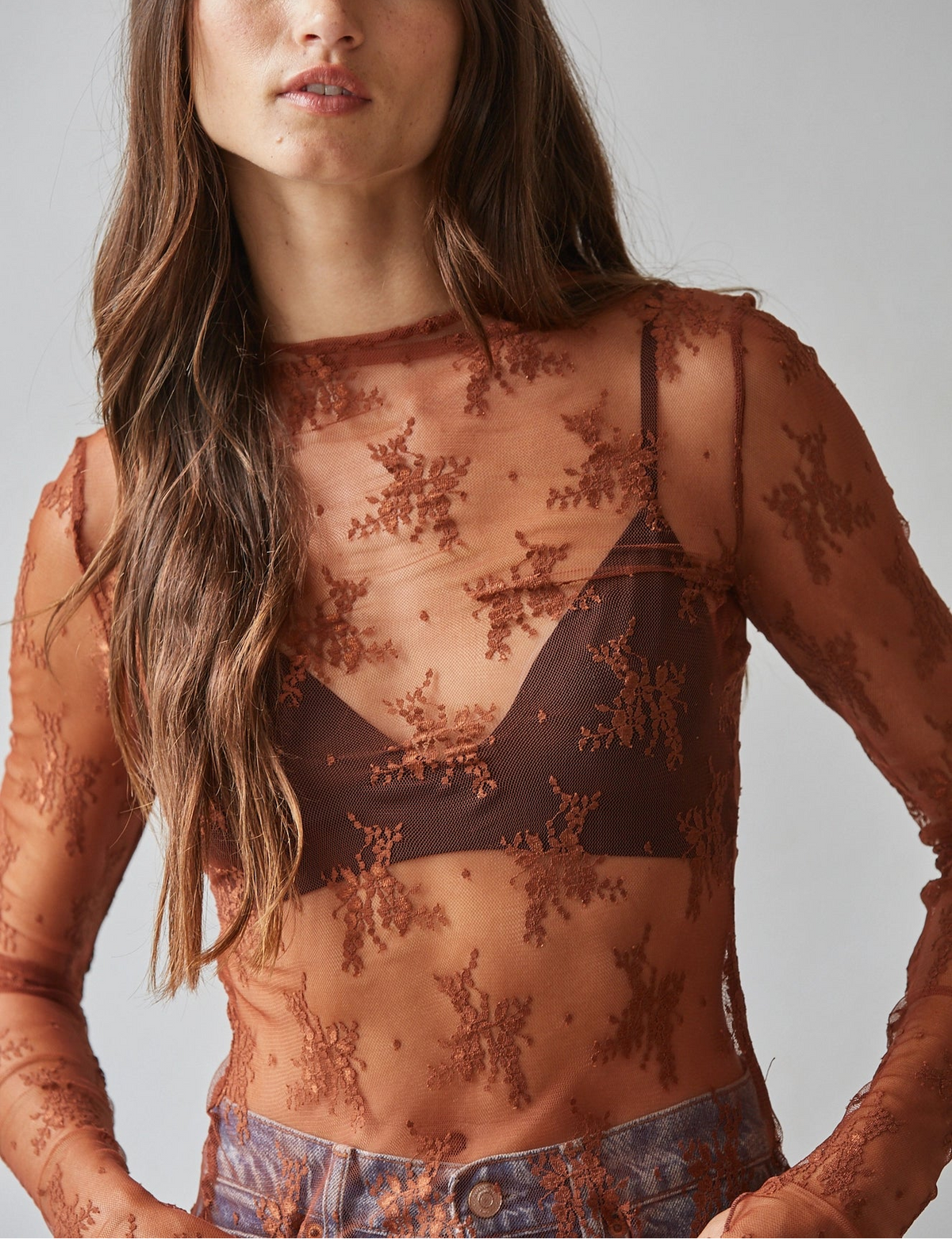 Lucky Me Lace Top | Brown