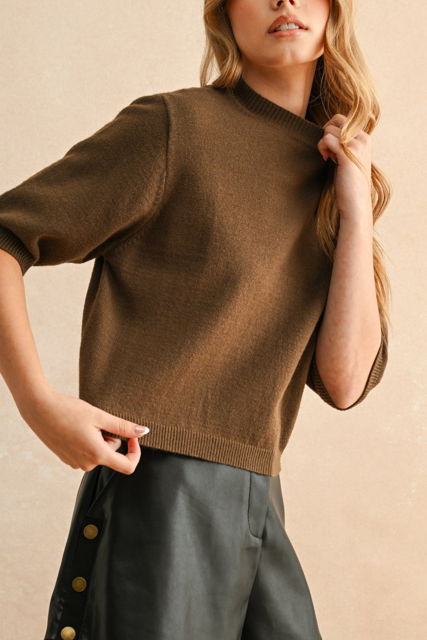 Short Sleeve Sweater Top | Olive Brown