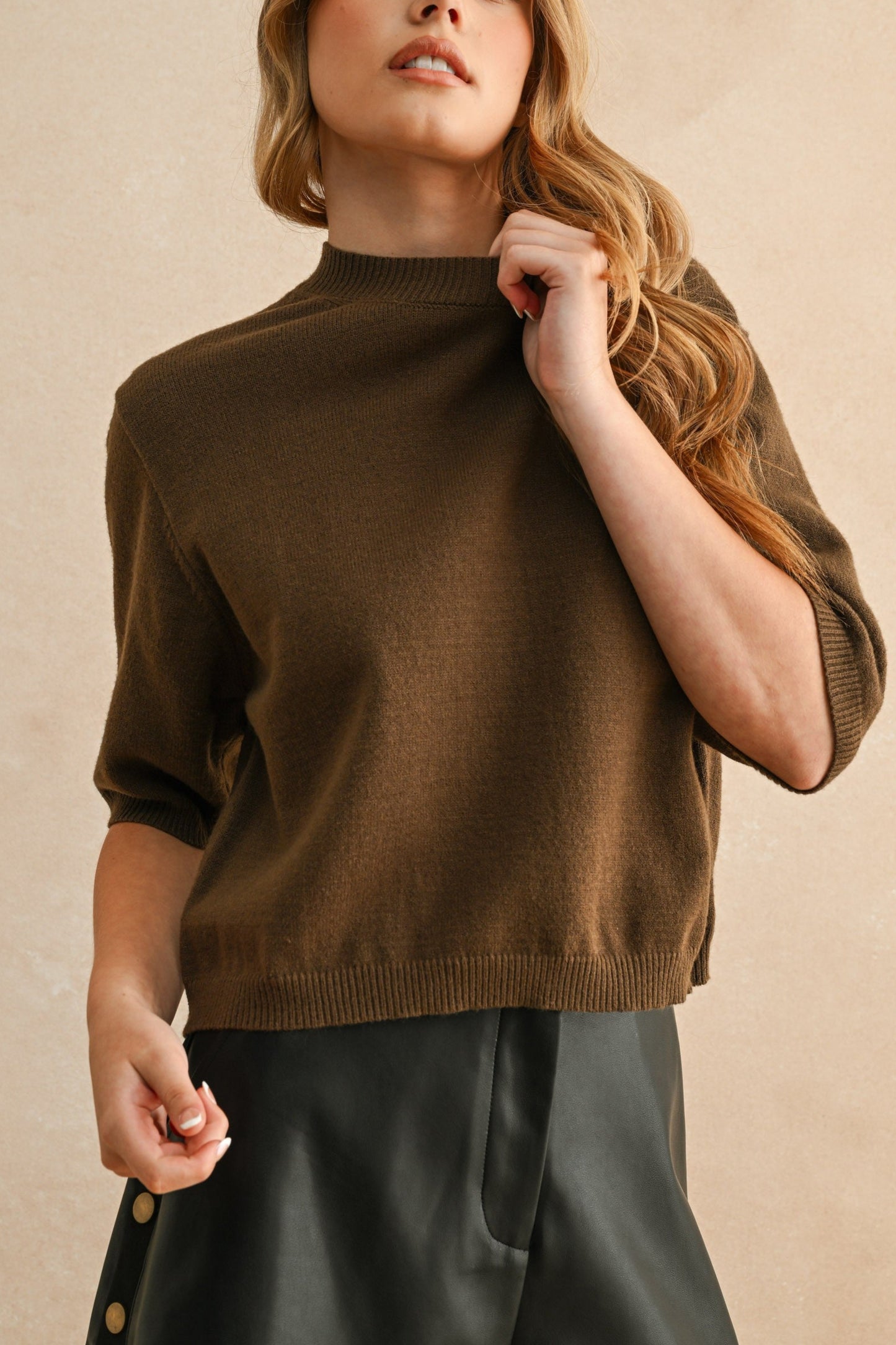 Short Sleeve Sweater Top | Olive Brown