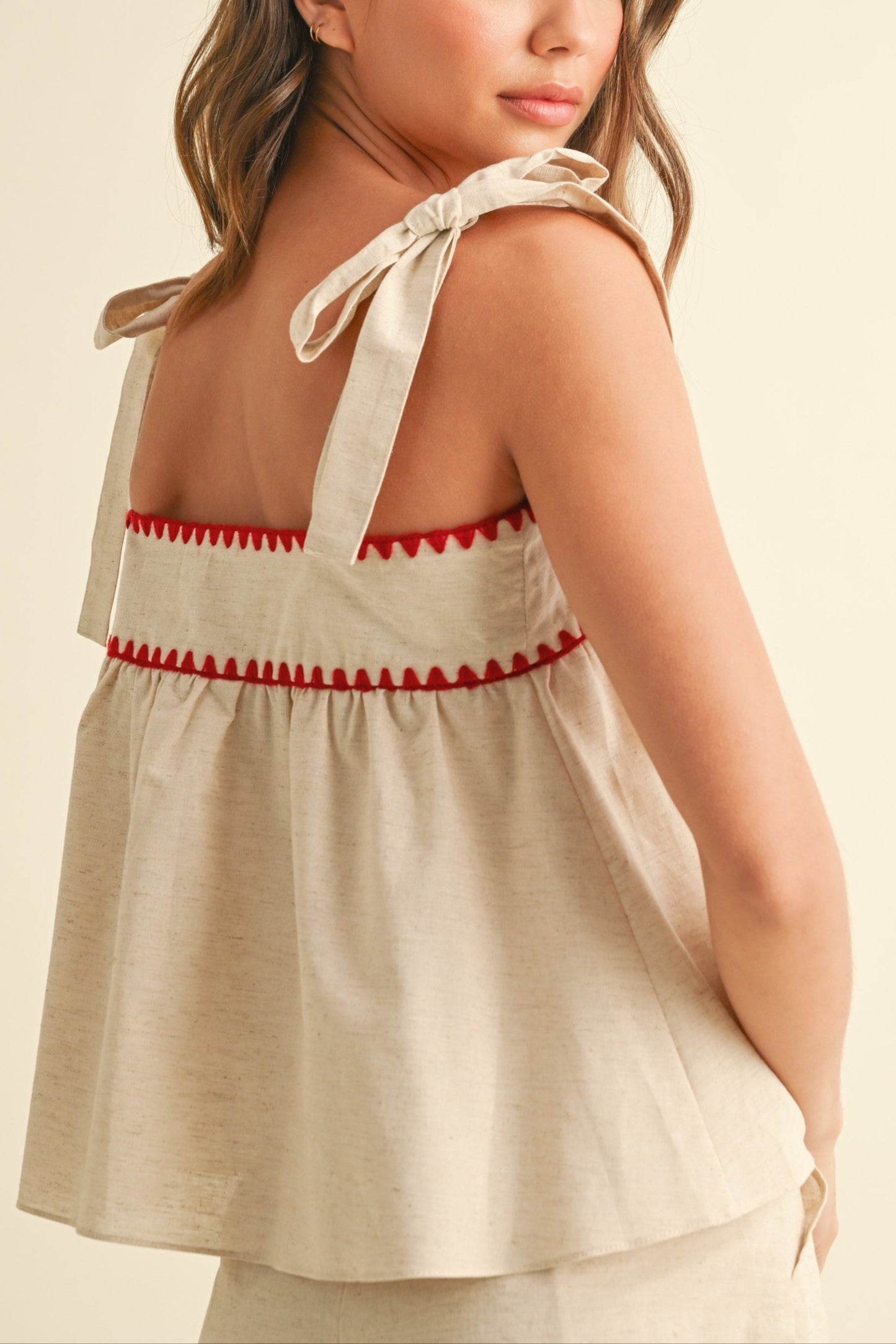 Wavy Baby Trim Linen Top | Red