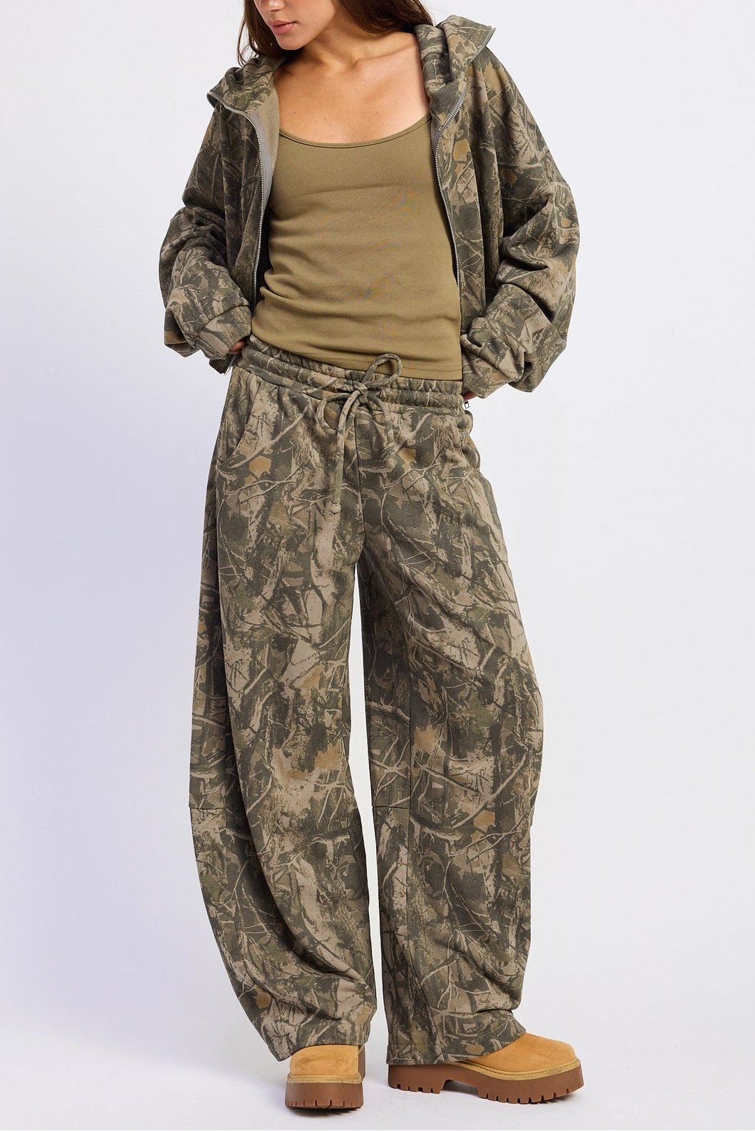 Hide 'n Seek Camo Barrel Sweatpants