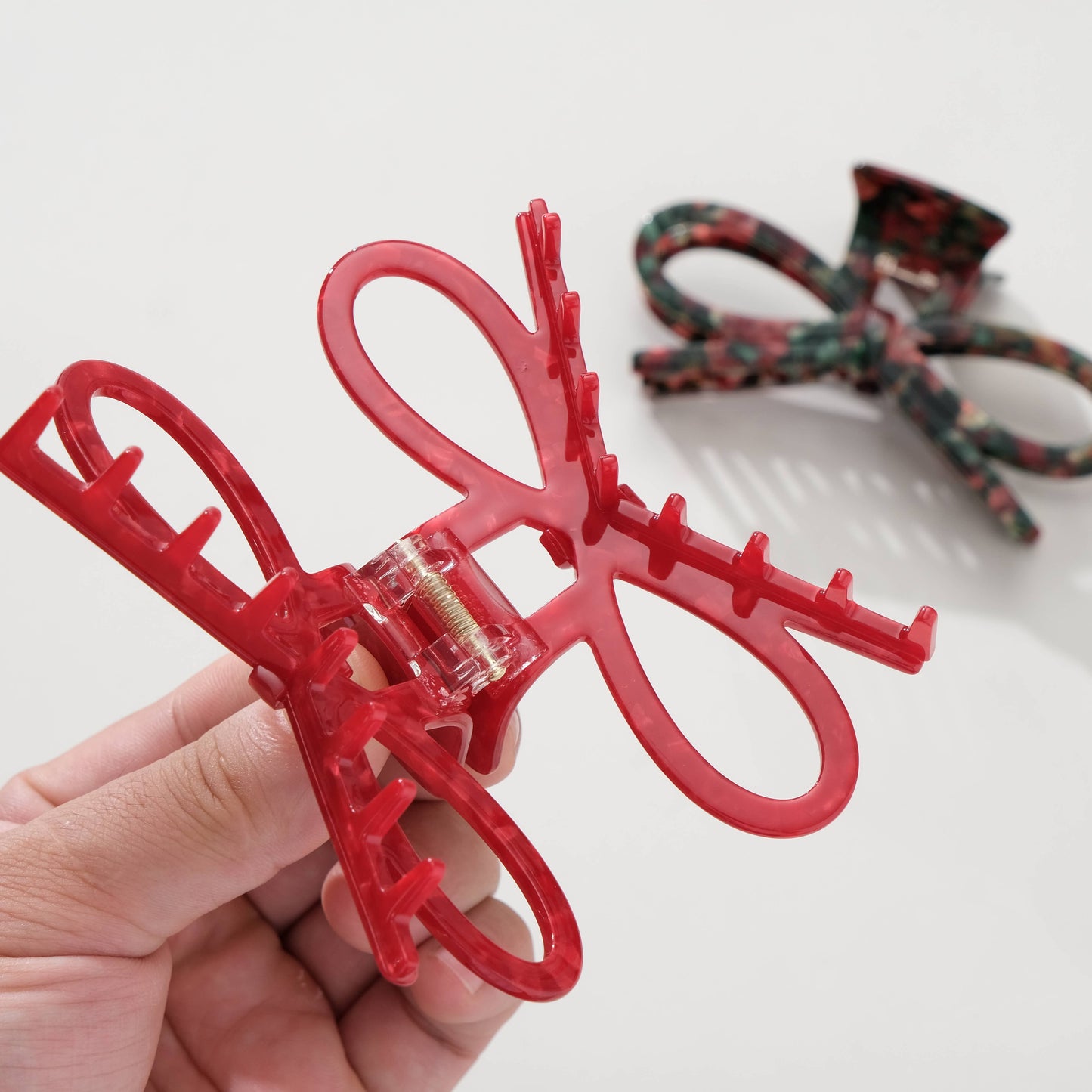 Wide Bow Claw Clip | Assorted Colors