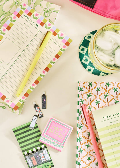 Checkered Flower Daily Planner Notepad