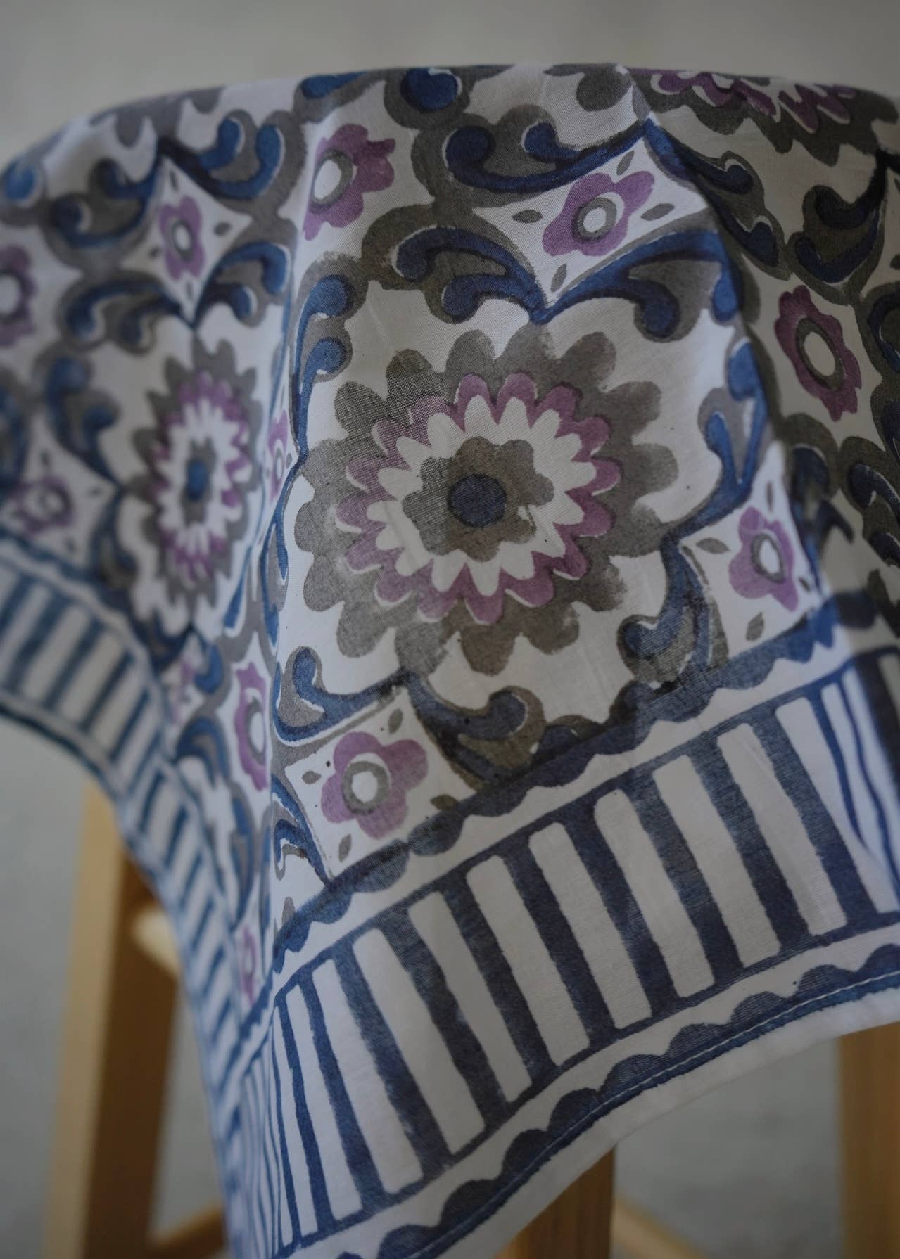 Kalamari Cotton Bandana | Kaleidoscope