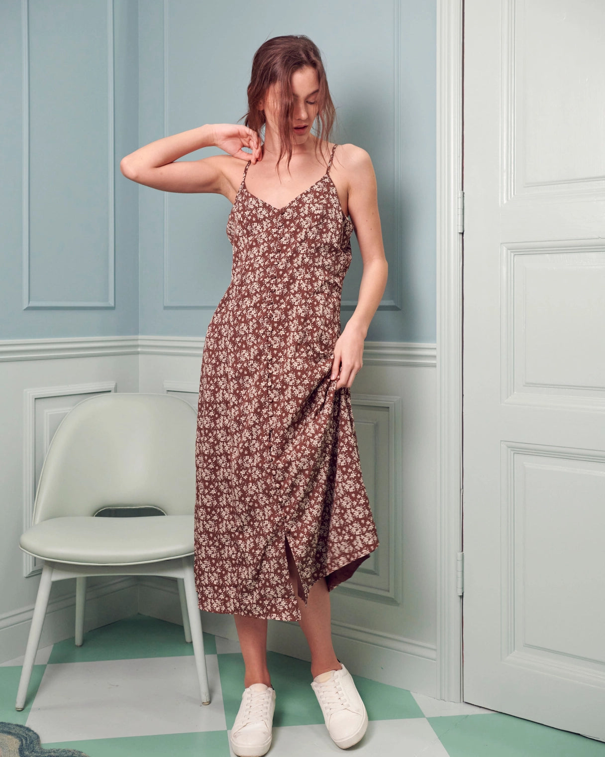 Meadow Mood Midi Dress | Brown