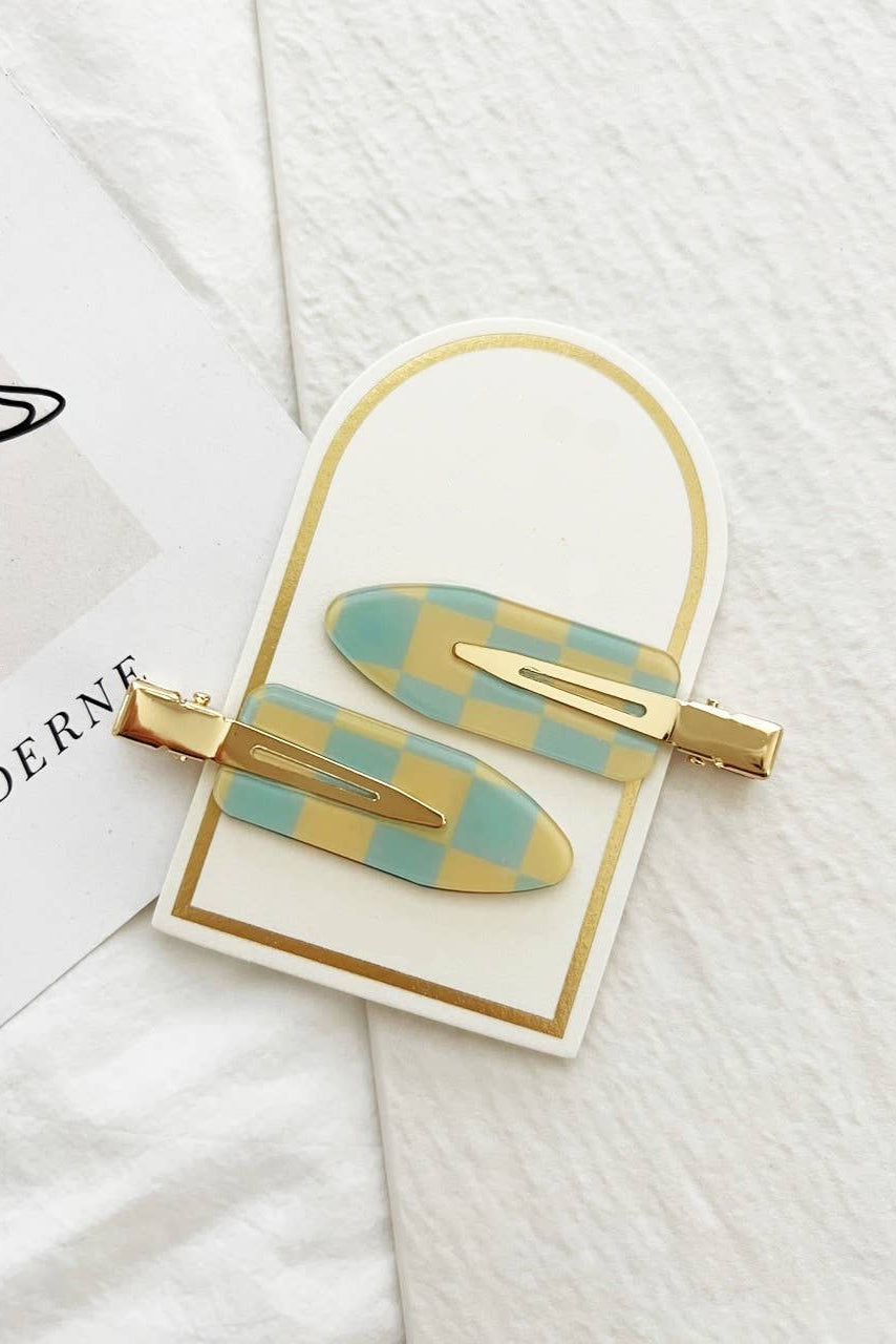 Crease Free Checkered Clips | Butter