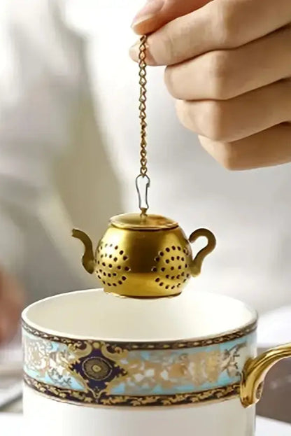 Tea Infuser | Gold Teapot