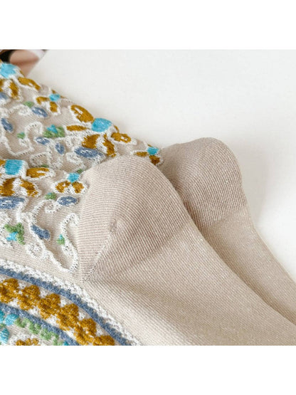 Textured Floral Ribbon Socks | Beige