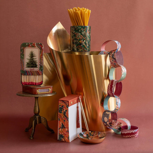 Paper Chains | Marbling Archives
