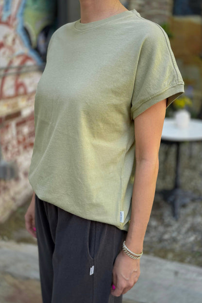 The Ease Tee | Mint Dust