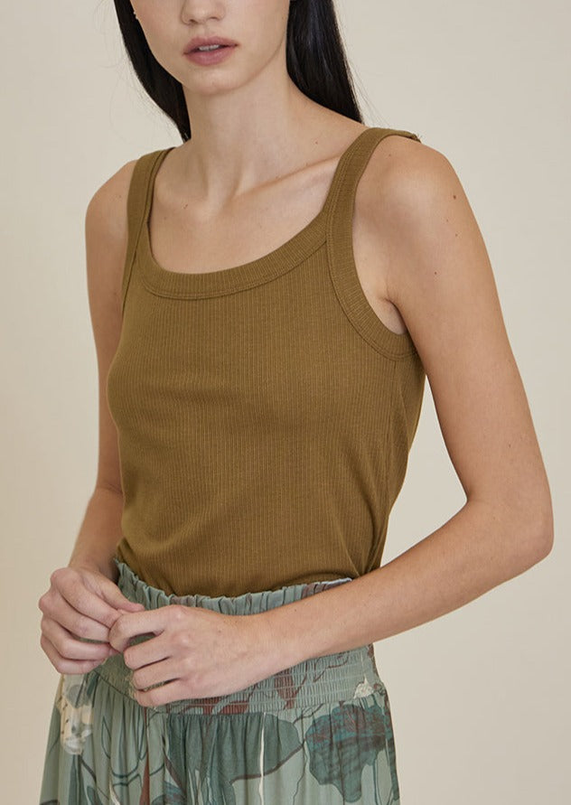 Deep Dive Tank | Brown Olive