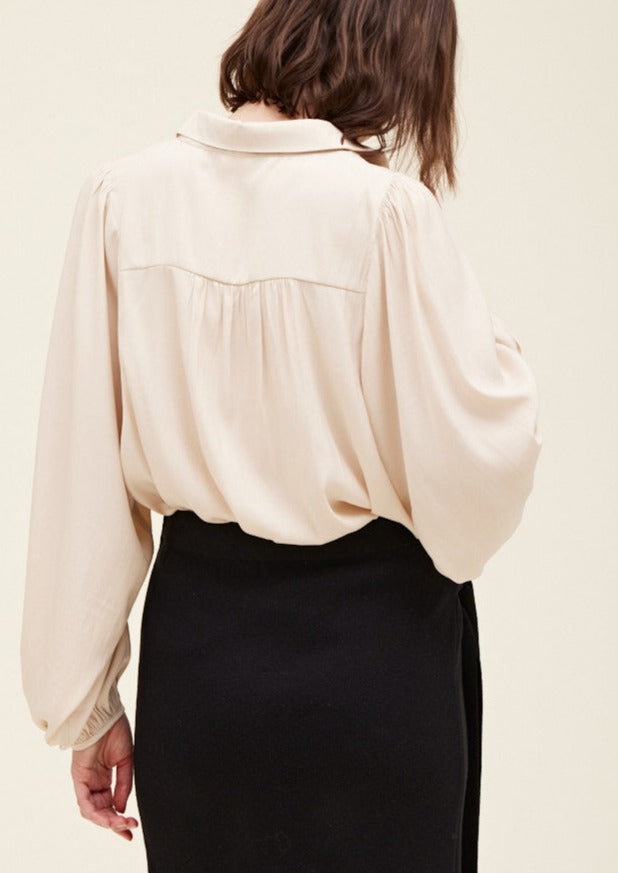 Nesa Basic Shirt - Cream