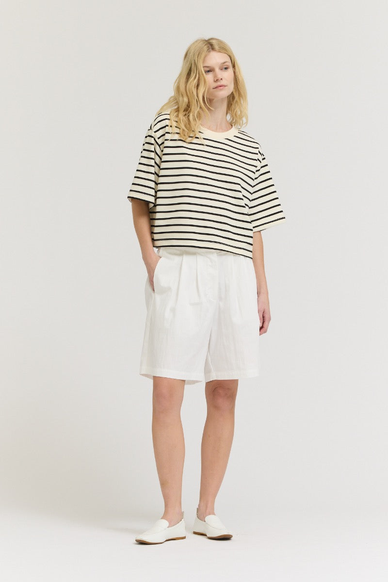 Cropped Stripe T-Shirt | Black